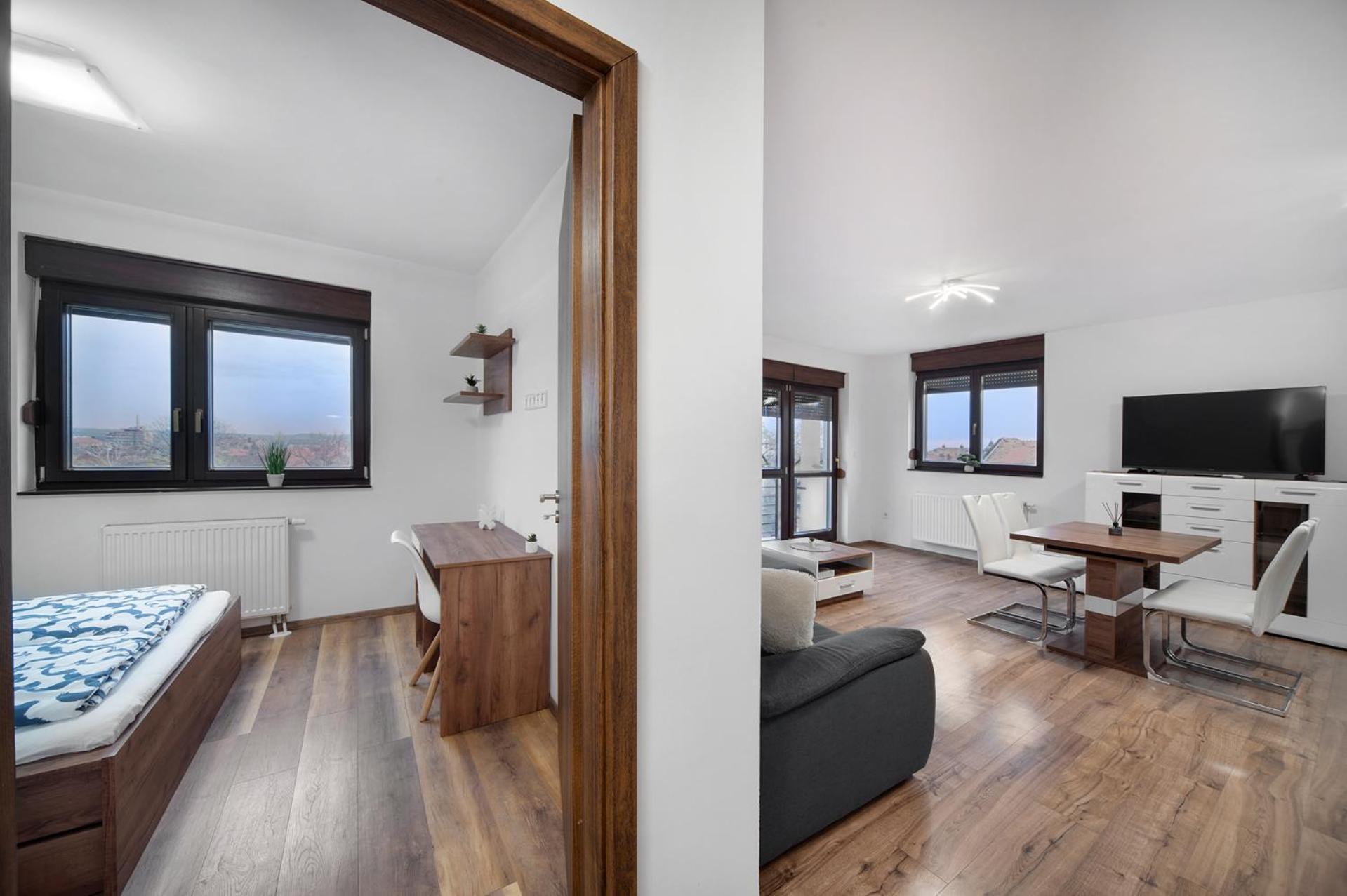 Agoston Apartman 4 - Boti Pécs Buitenkant foto