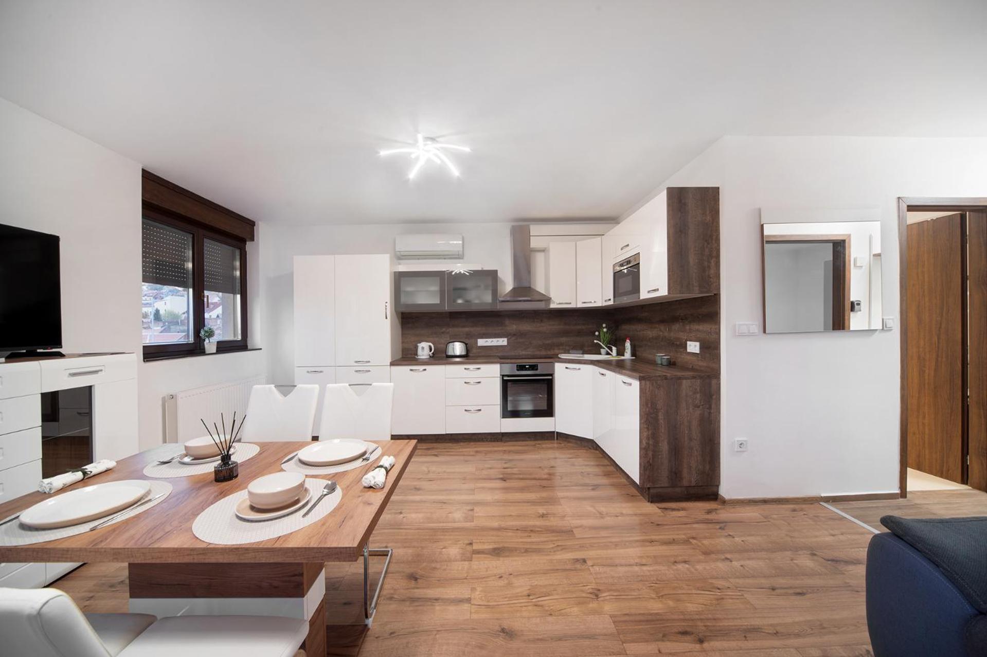 Agoston Apartman 4 - Boti Pécs Buitenkant foto